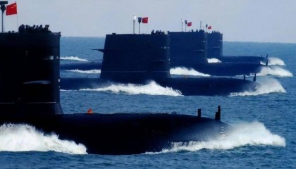 中国核潜艇突然爆兵！发生了什么？