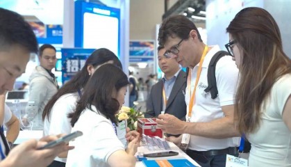 法国人伊万在武汉待了59小时，上午是卖方下午是买手，直呼“太值”