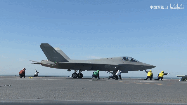 马院士8年前预言成真!福建舰电磁弹射歼-35成功,领先美国多少?