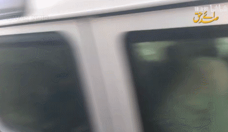 火箭筒砸车窗！俾路支伏击巴基斯坦军警防弹车，打一梭子没穿，拉开车门爆头！